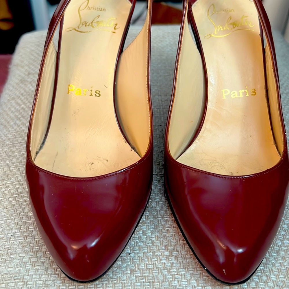Christian Louboutin Magenta size 36